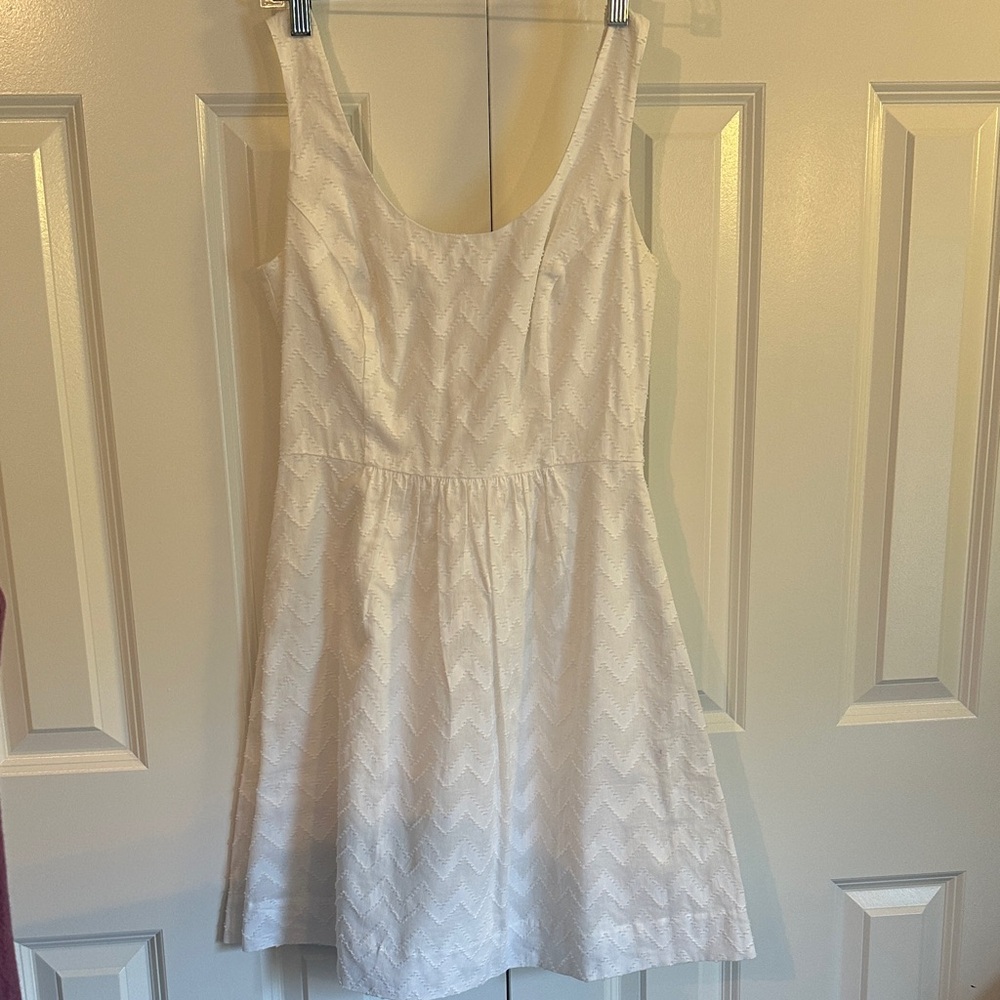Vineyard Vines White Textured Midi Dress